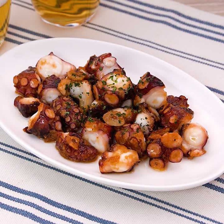 たこのアヒージョ