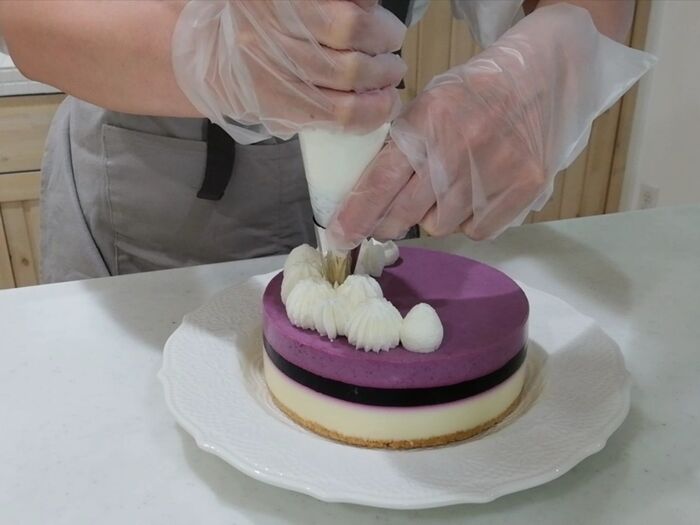 レアチーズケーキ、ブルーベリーソース掛け、セルクル使わないレシピFumiteaブログ~紅茶とお菓子