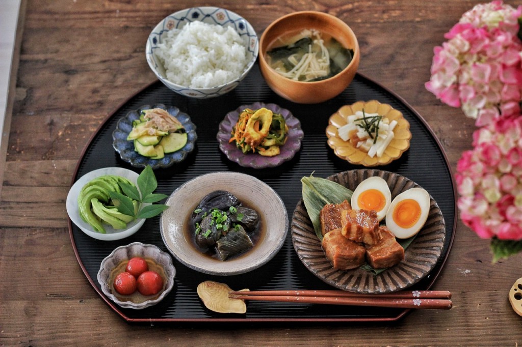 基本からアレンジまで！思わずつくりたくなる「炊き込みごはん 角煮」のレシピ集クックパッド