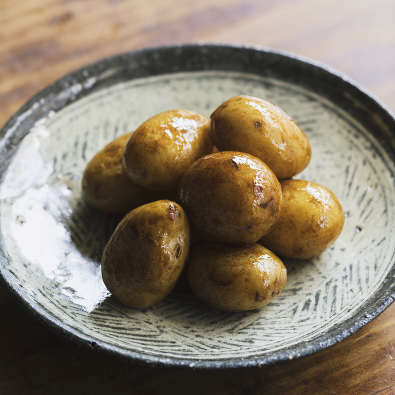 手羽元とじゃがいもの甘辛煮