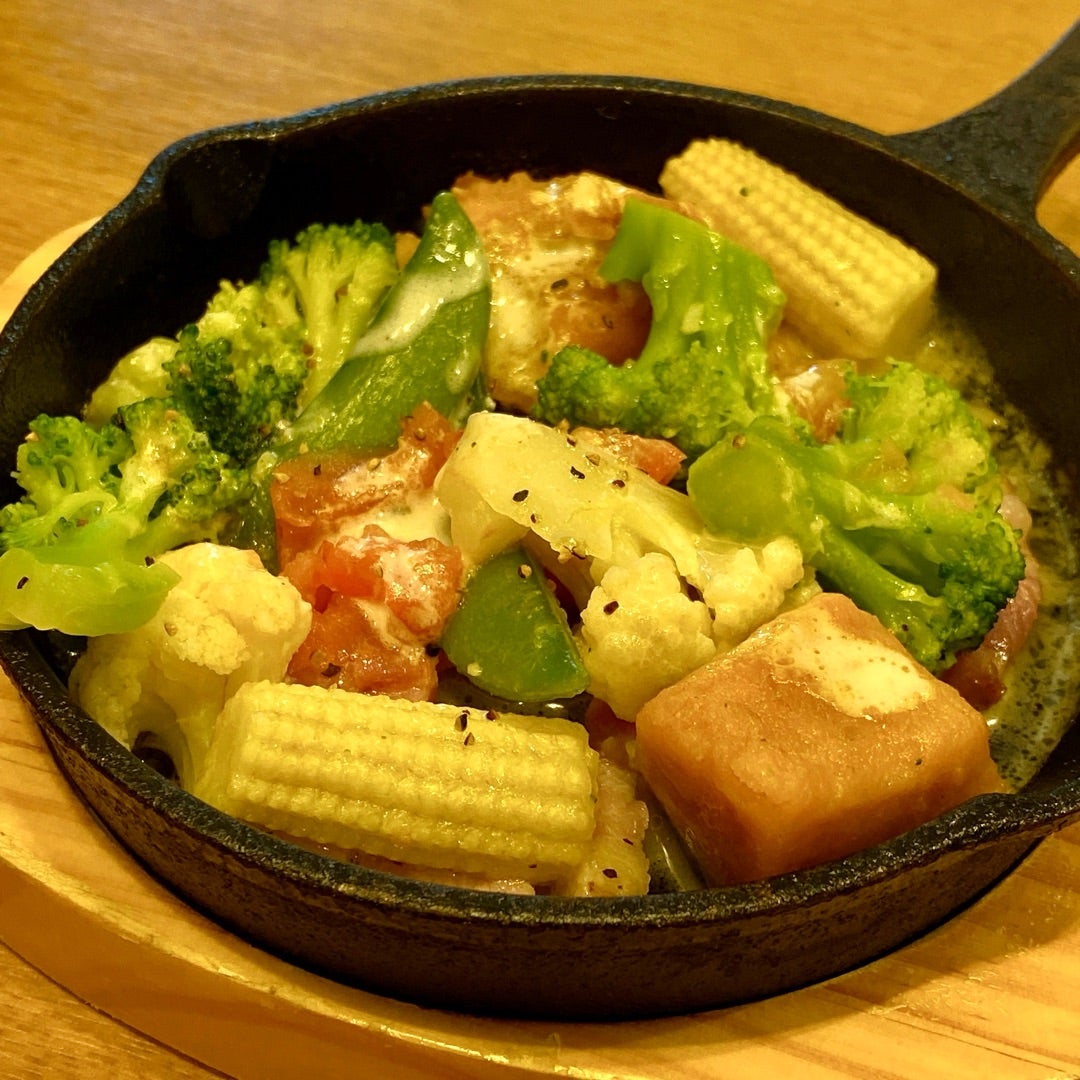 ココス ココスのきのこハンバーグプレートまゆげねこの食べ物記録