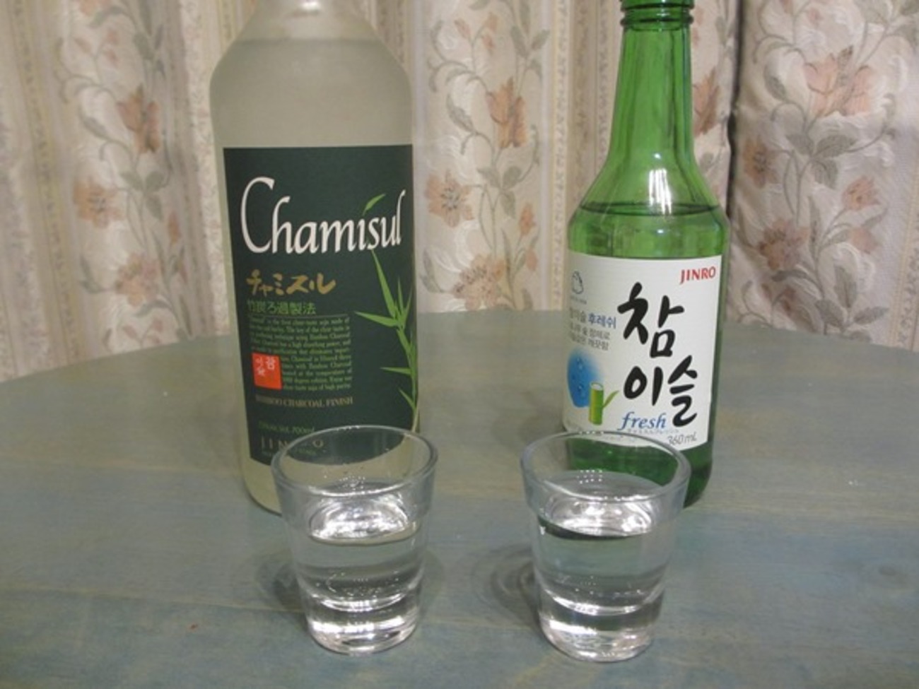 韓国で人気のチャミスルの美味しい飲み方や割り方とは？度数や種類も紹介aumo アウモ
