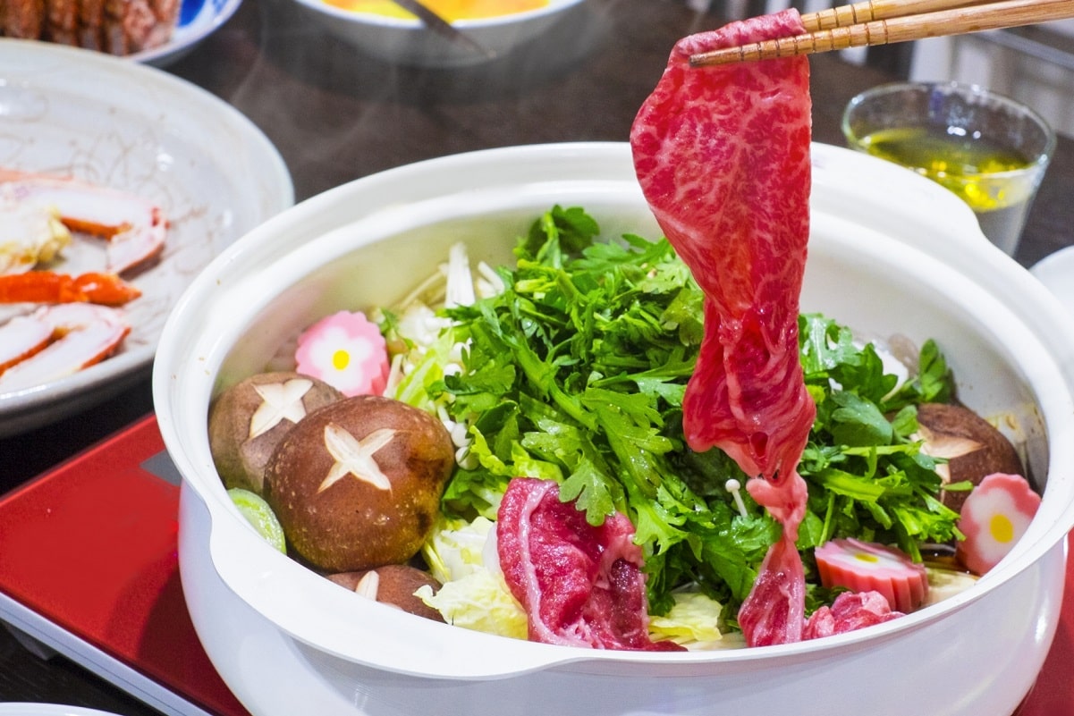 すき焼きのおすすめ具材60選！定番から変わり種まで♪失敗しない割り下の作り方＆下ごしらえの仕方も解説 - トクバイニュース