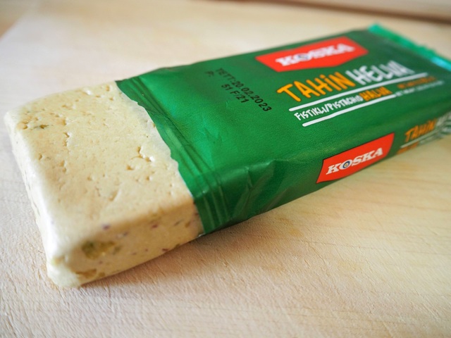 不思議な食感の伝統菓子ハルヴァとは？食べ方や日本での購入方法もご紹介！ターキッシュ・カルチャークラブ