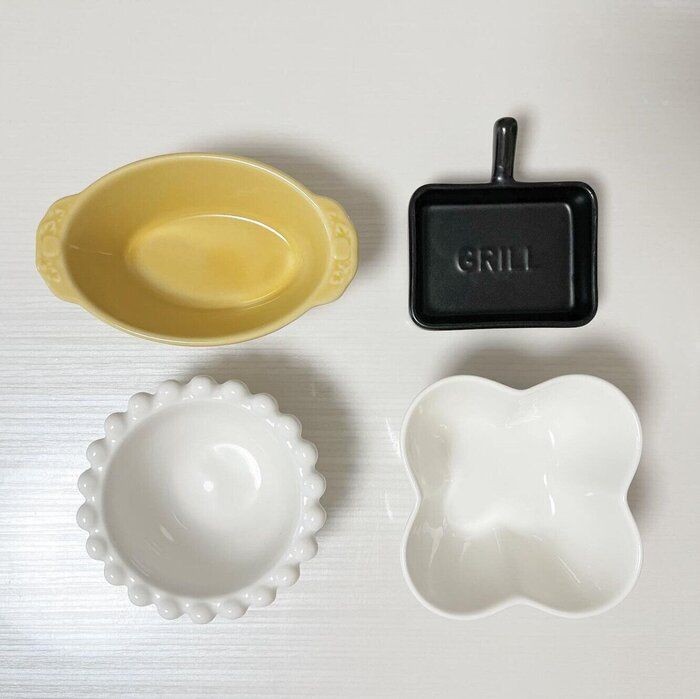 くまさんデザインのSeria食器：魅力的なスイーツプレゼンテーション