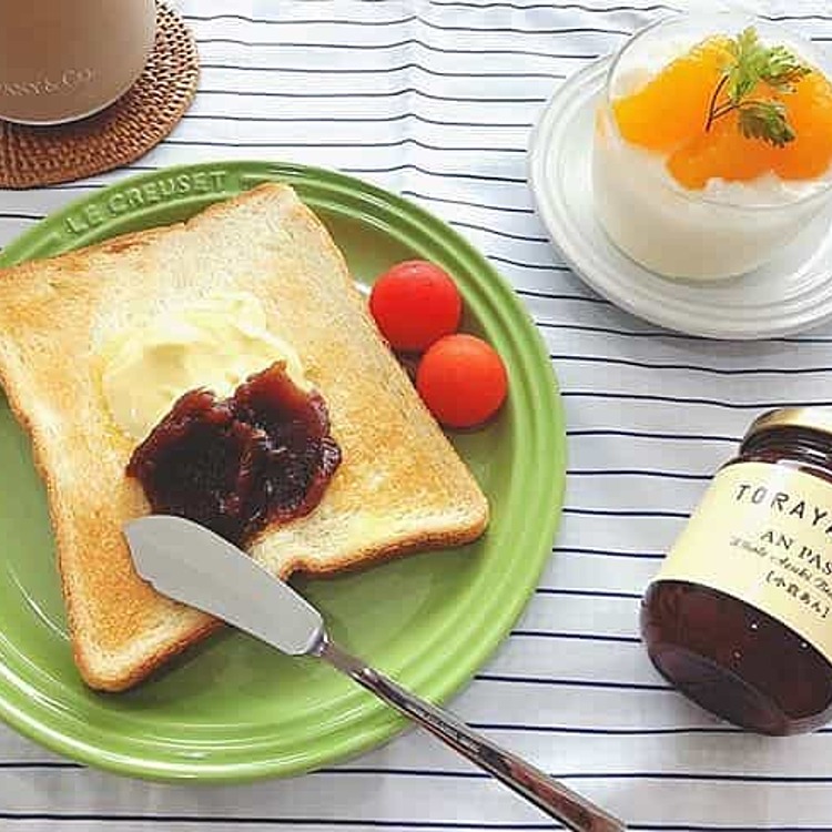 レシピ動画 松茸ごはん, 秋の味覚の最高峰「松茸」を使った、香り高く上品な松茸ご飯のレシピをご紹介します。,ルクルーゼルクルーゼのある食卓お鍋でご飯ココットエブリィ秋の味ふっくら美味しいお米ご飯を炊くおかず炊飯クッキングラム食器cookingram手料理手料理グラムテーブルウェアレシピ万能調理器具お鍋お米