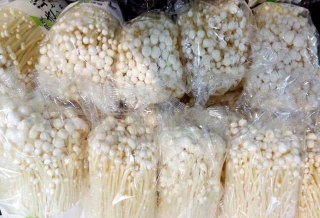 えのきは腐るとどうなる？見分け方で簡単なのはコレ！食べ物info