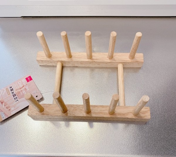100均 ダイソーの『水切り用の皿立て』なら折りたためて連結出来るゆる育ライフ