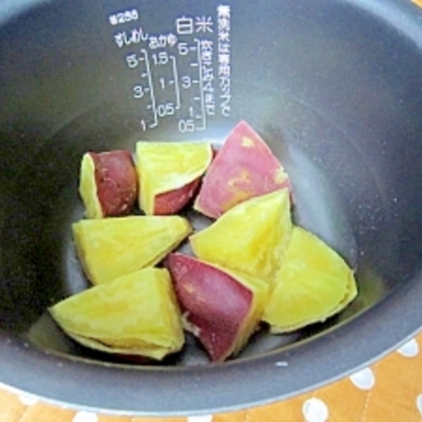 炊飯器で炊くだけ！ 簡単さつまいもごはんのレシピセブンプレミアム公式