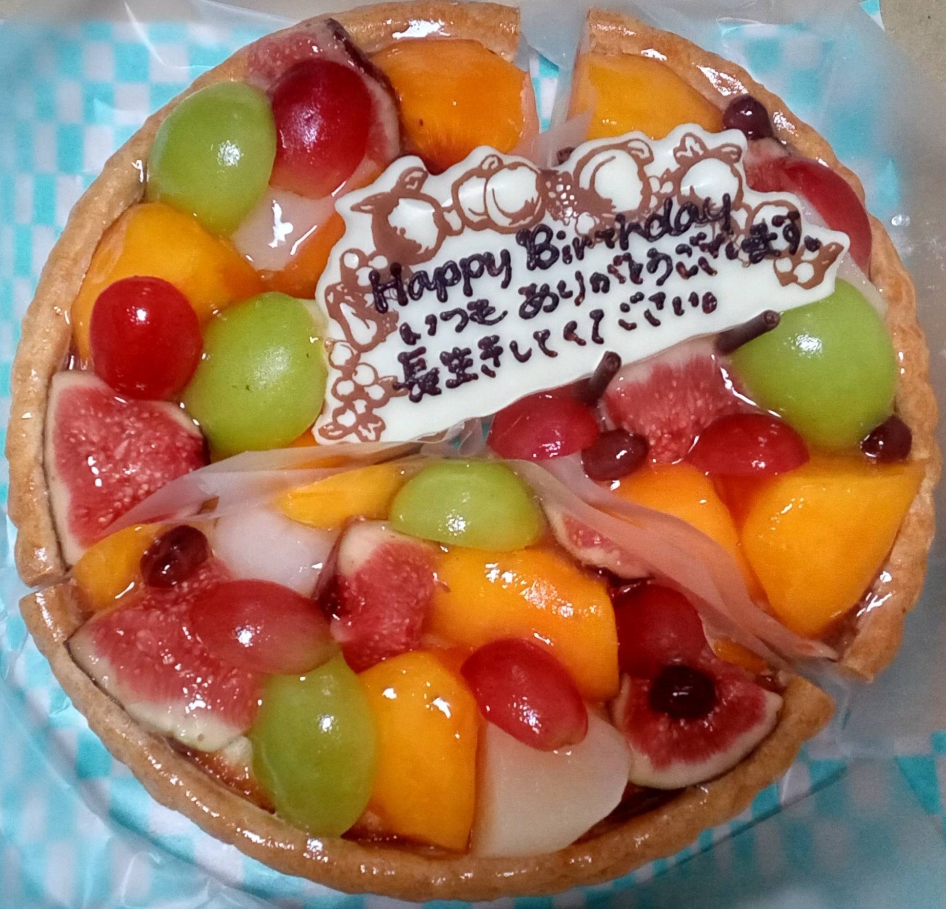 キルフェボン バースデーケーキキルフェボンについてこだわりのタルト、ケーキのお店。 キルフェボン