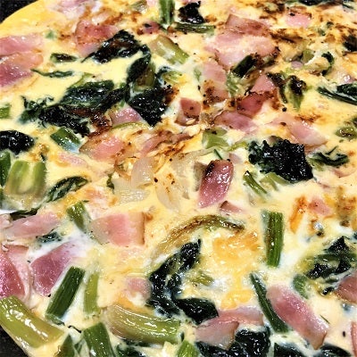 「ほうれん草と卵のキッシュ」の簡単レシピ・作り方！フライパンやトースターで♪