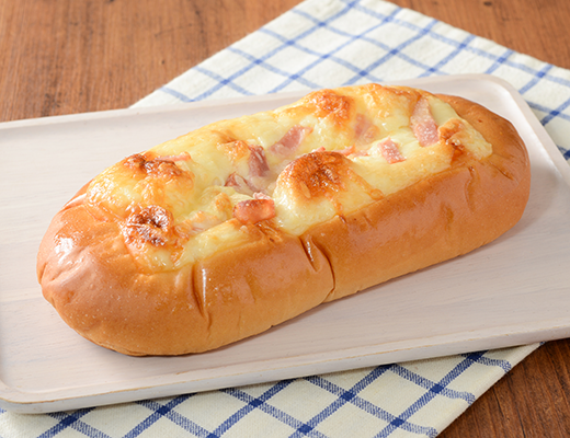 ファミリーマート☆「ベーコンペッパーマヨ」♪ファミマMoi♪♪