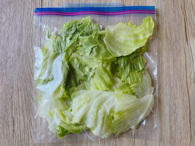 レタスが冷凍保存できるってホント⁉おいしさキープの方法とは？暮らしニスタ