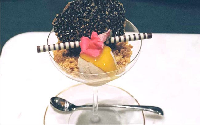 スタバ ティー＆カフェ限定アールグレイ ベリーベリー ブーケ フラペチーノの“アイスのせカスタム”がバズり中Infoseekニュース