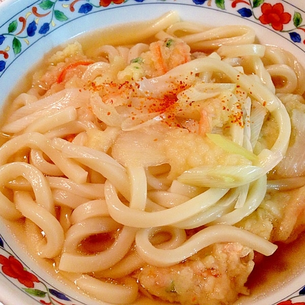 コープ体験談 讃岐５種野菜のかき揚げうどん かき揚げの旨味が入った上品なスープが印象的