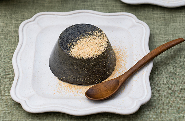 煎りごま 黒 500g Black Sesame 黒煎りごま 黒ごま 黒胡麻 即日発送は午前9:30スパイス・ハーブ,スパイス＆ハーブ か～ , 黒胡麻インドカレーの店神戸アールティ
