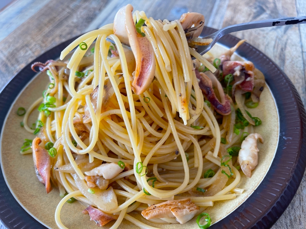 あっさりシンプル！ イカといんげんの和風ペペロンチーノ