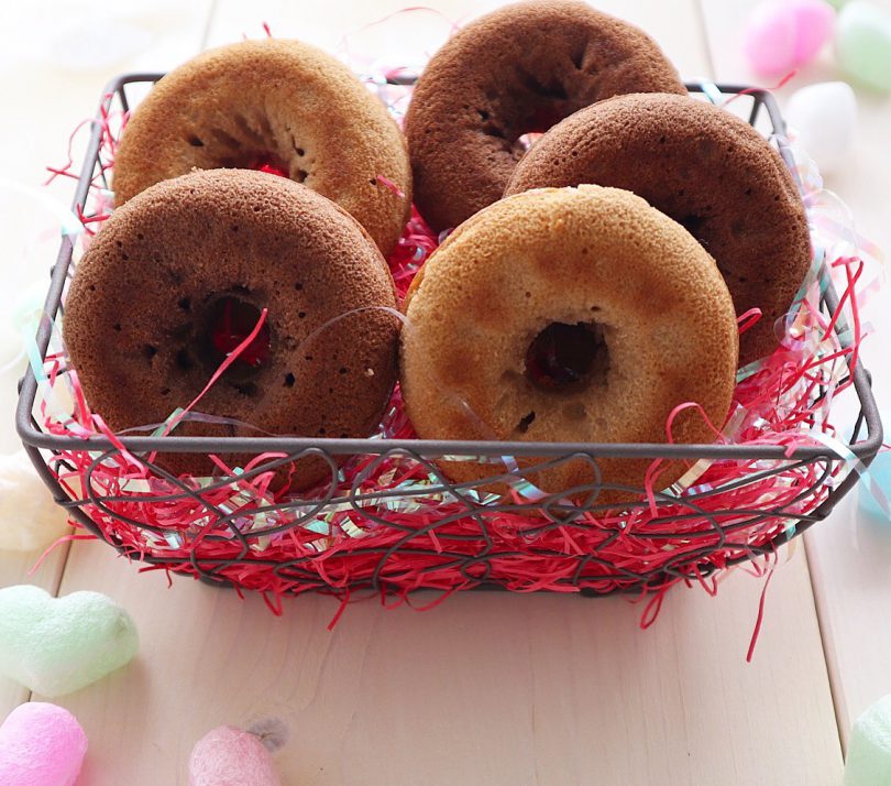 ホットケーキミックスで簡単！ダイソーのシリコン型で♩焼きドーナツの作り方♡ 混ぜて焼くだけ♡お菓子作り 手作りお菓子お菓子作り簡単おうちカフェ簡単レシピホワイトデーホワイトデーのお返しホワイトデーお返し手作りホワイトデーホットケーキミックスホットケーキミックスアレンジホットケーキミックスレシピホットケーキミックスできれる