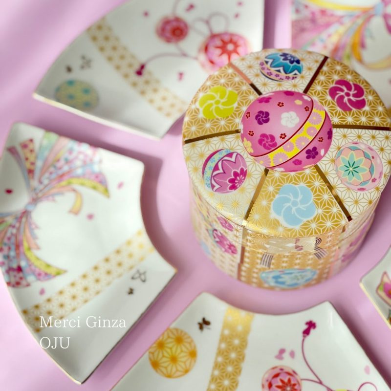 ハンドメイド・ポーセラーツ 陶器製お重箱 和柄・円形三段重- メルカリ