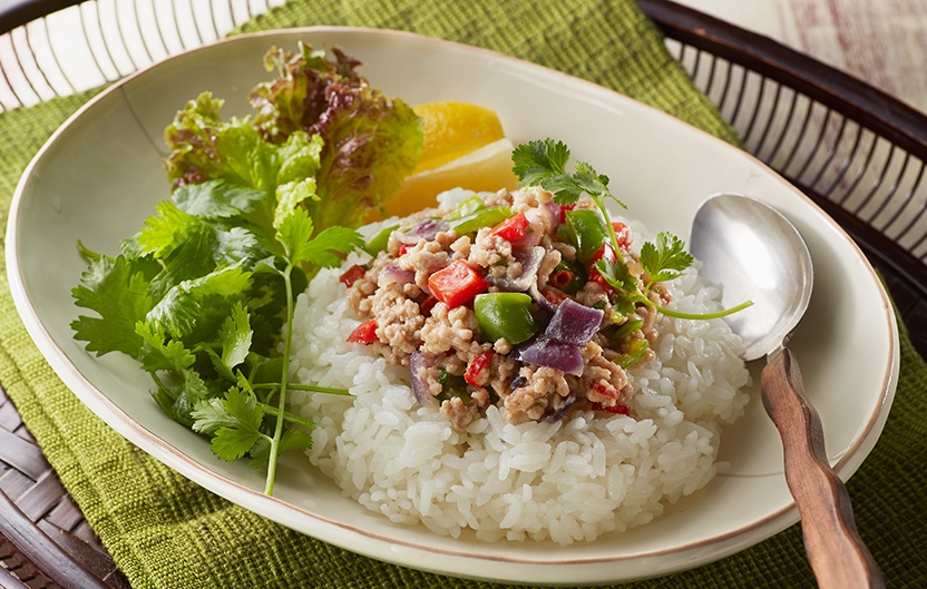 辛味肉味噌とパクチーの混ぜご飯目玉焼きのせレシピ京都の七味・一味おちゃのこさいさい