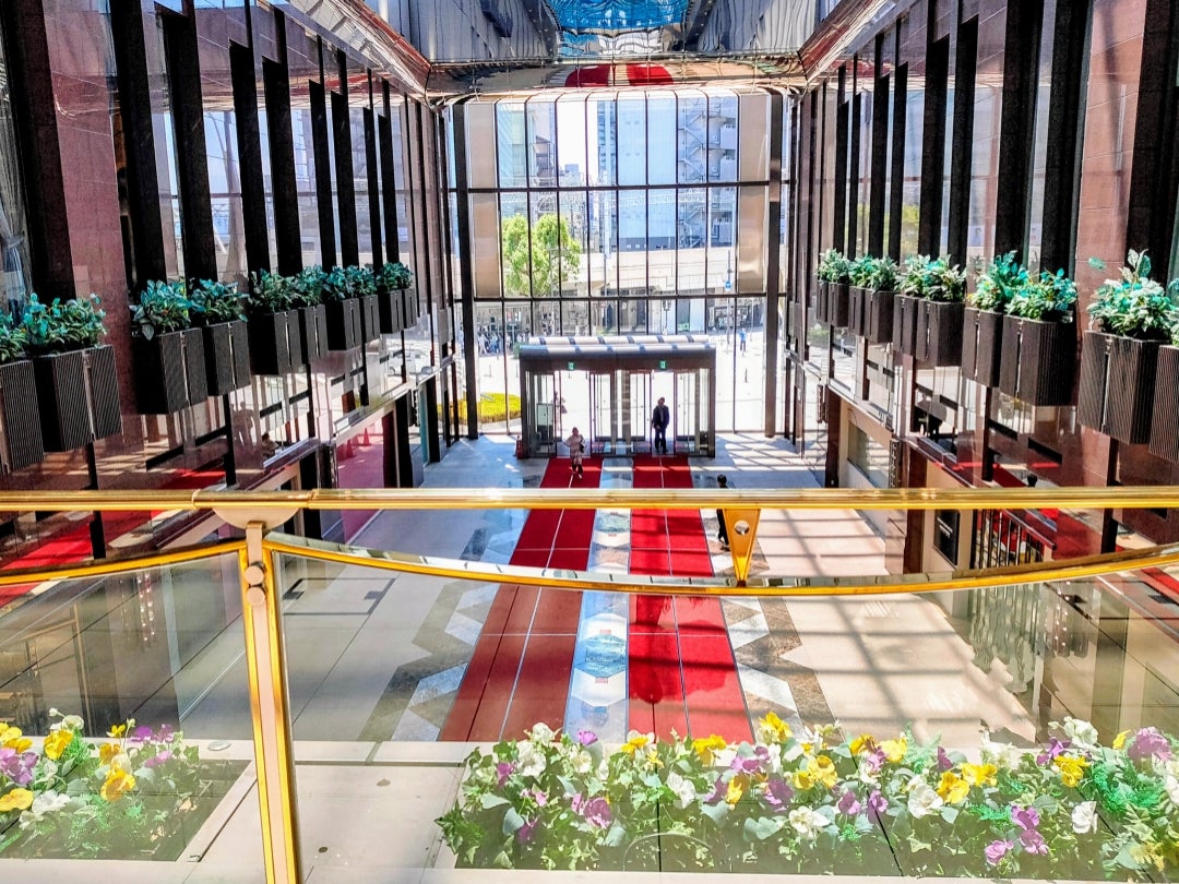 ここの地下にあります - 大阪市、HUB梅田茶屋町アプローズの写真 - トリップアドバイザ