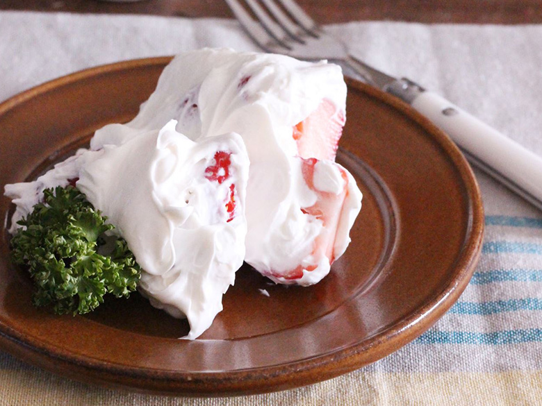 TANIKA タニカ ヨーグルティア 、水切りヨーグルトができる容器 セット