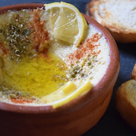 バゲットを添えて♪ フムス