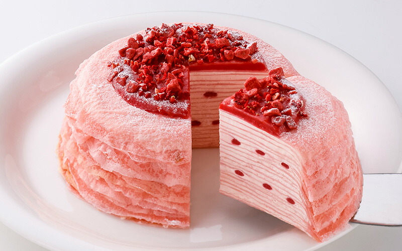 _ 期間限定の苺ミルクレープ美味しかった🤤🍓! ハーブスのケーキはサイズ大きいけど美味しくて いつもペロリと完食できちゃいます¯꒳¯ｂ✧大阪カフェ巡り大阪カフェ心斎橋カフェ巡り心斎橋カフェカフェ巡りカフェケーキ屋さんケーキ屋苺ミル