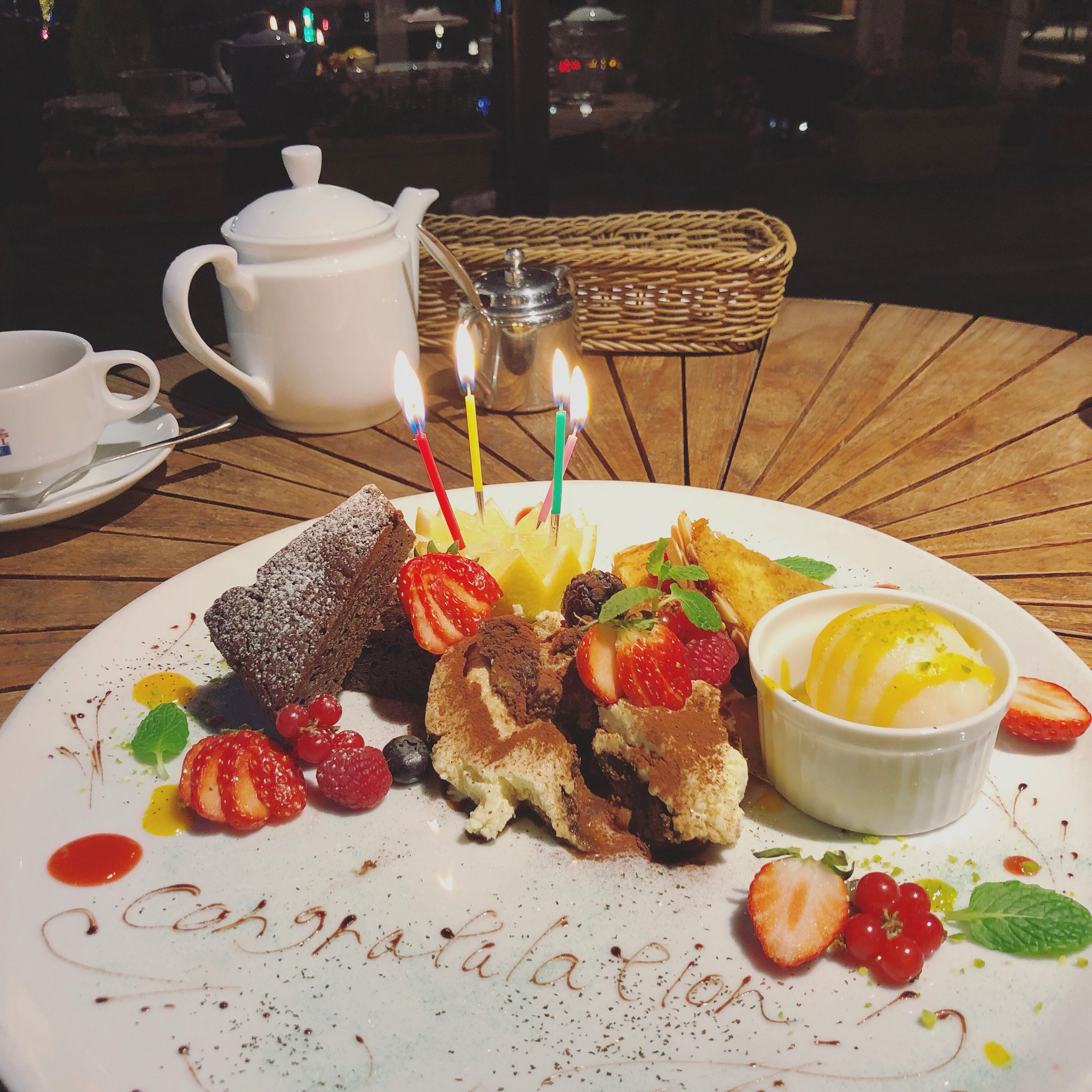 いろいろなお祝いケーキ『Le ・Fromage』 ル・フロマージュ チーズケーキほぼ専門店