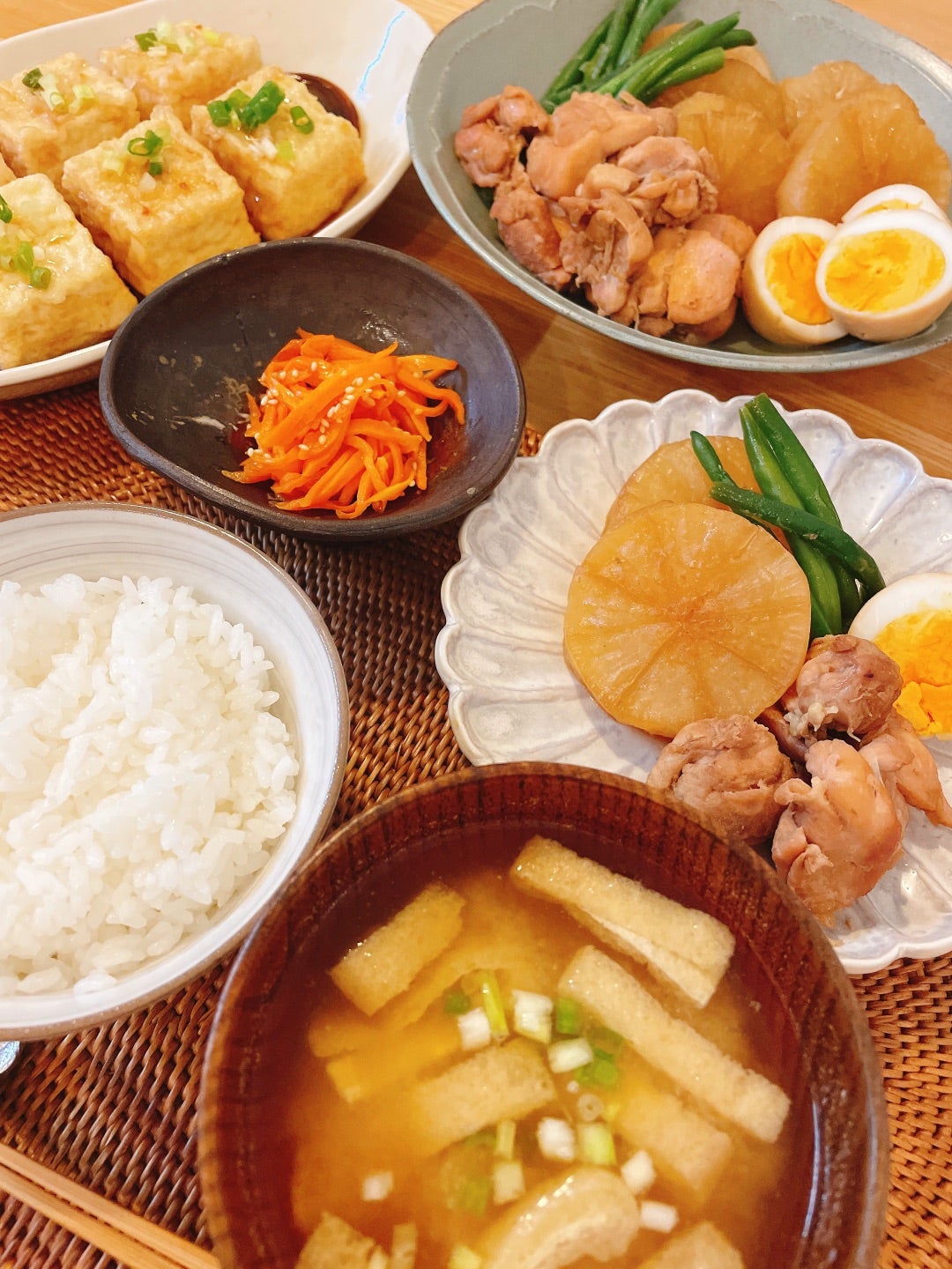 料理集 定番│アノニマ・スタジオ中央出版株式会社