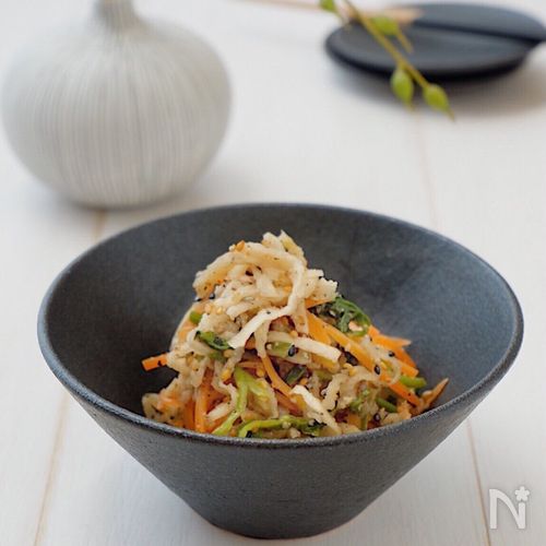 みつばとかいわれ大根の二杯酢サラダ - 毎日ワイン365