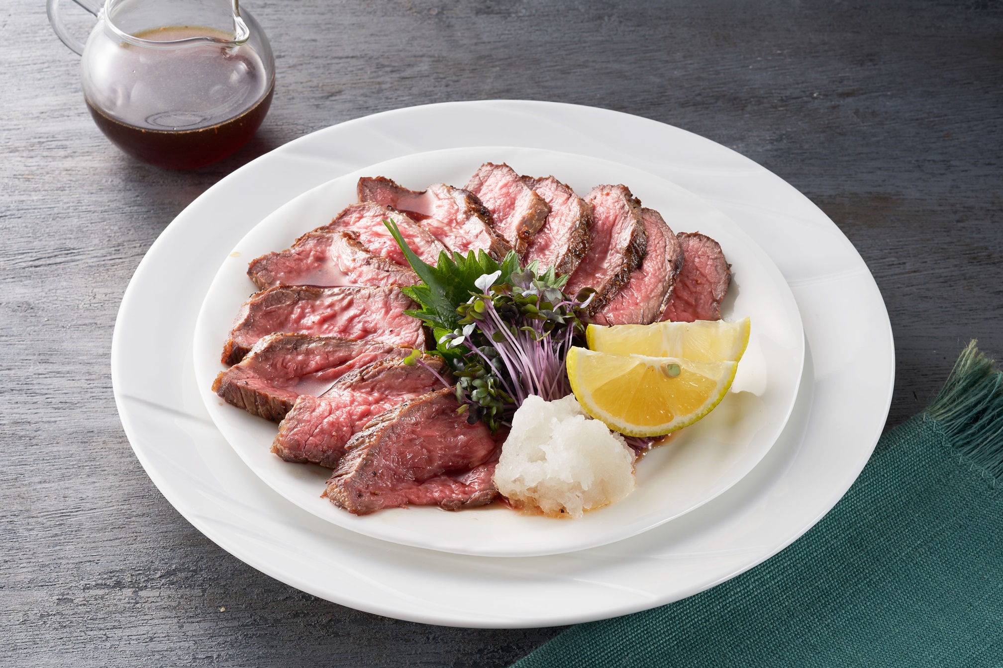 前日に漬け込み、当日焼くだけ！パストラミ風ビーフステーキくらし応援WEBマガジン いなげやエール