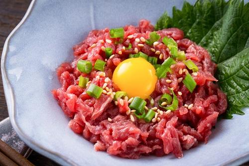 ユッケレシピ」30選甘辛いタレが魅力レシピサイトNadia