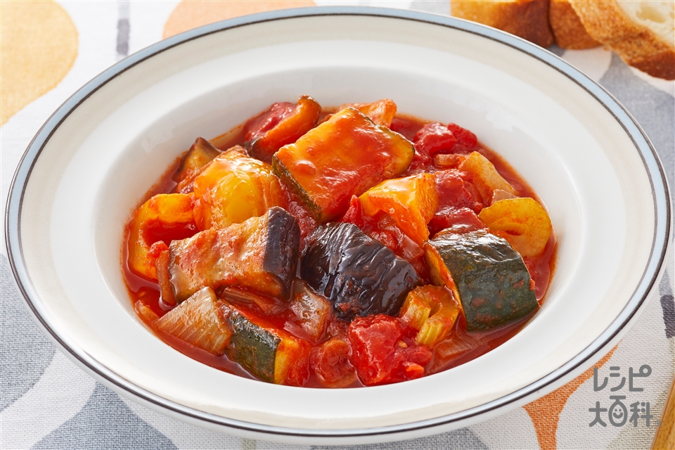 コクの足りないトマトソースの改善方法不足分を補う隠し味とは！？グルメウオーク