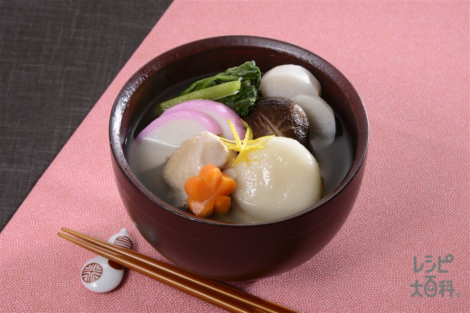 具材たっぷり関東風お雑煮