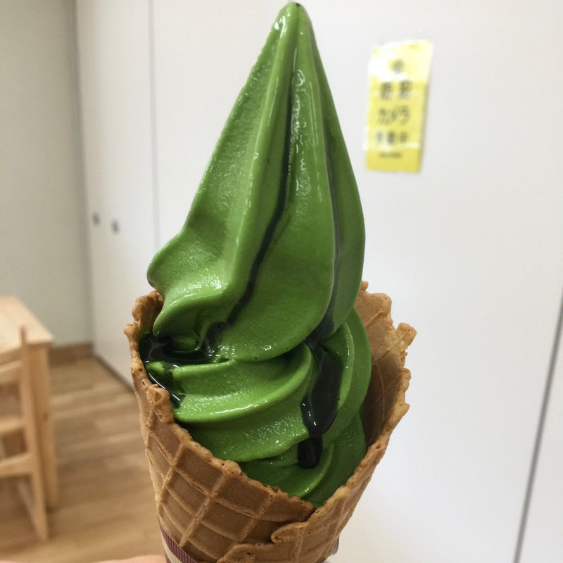 烏丸駅周辺で食べられるおすすめのソフトクリーム12選SARAH サラ