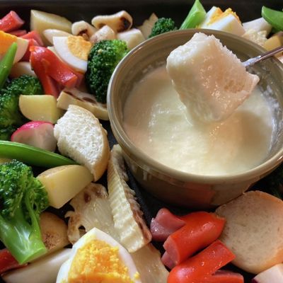 簡単お手軽♪子供と一緒に食べれるチーズフォンデュ♡レシピサイトNadia