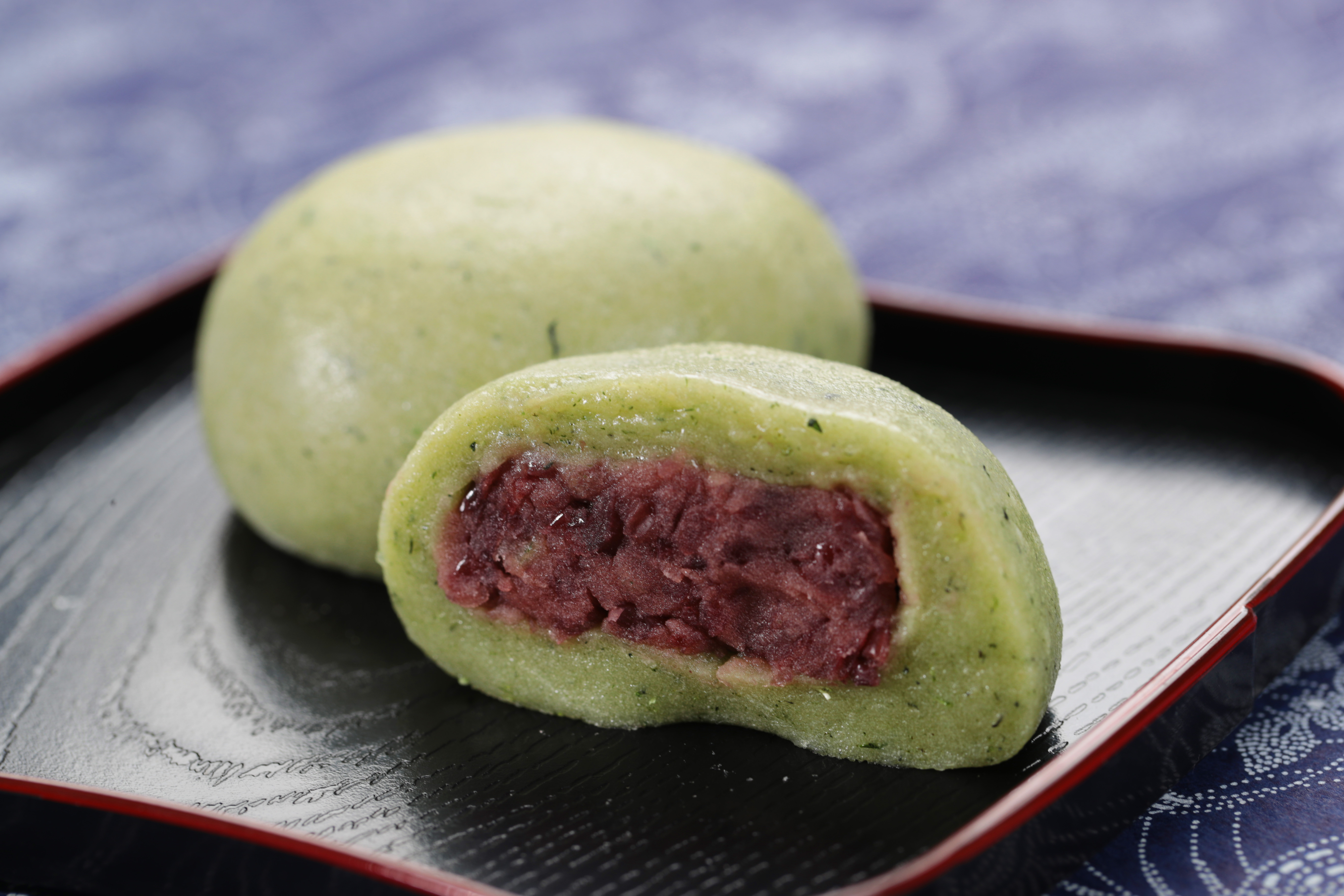 冷凍 蔵王よもぎ大福 5袋 1袋10個入り 国産よもぎ使用 個包装 国産 和菓子 蔵王産のよもぎを冷凍の大福にしました。 ⁡伊勢の和菓子屋さんにお願いをして 作っていただいているので、美味しいです♪♪ ⁡ 常温・冷蔵で解凍するだけで、 個包装なので食べたい分だけ