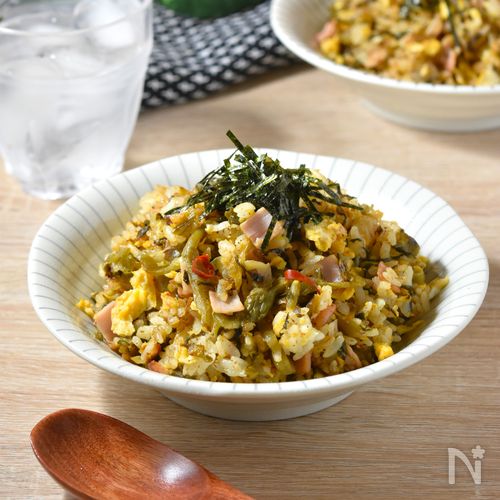 材料は３つ！！包丁いらずで簡単高菜チャーハン♪