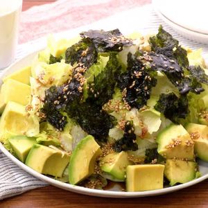 焼き肉のタレで簡単絶品！玉ネギのガーリックステーキ 副菜