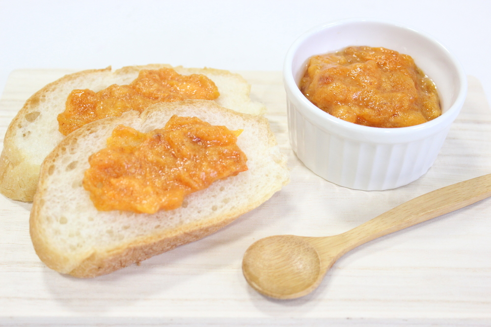 完熟柿で冷凍柿を作ってみたので、解凍時間や食べての感想を紹介します - まめたつブログ