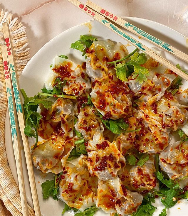 ビールに合う！ワンタンの皮で☆海老シソ巻き