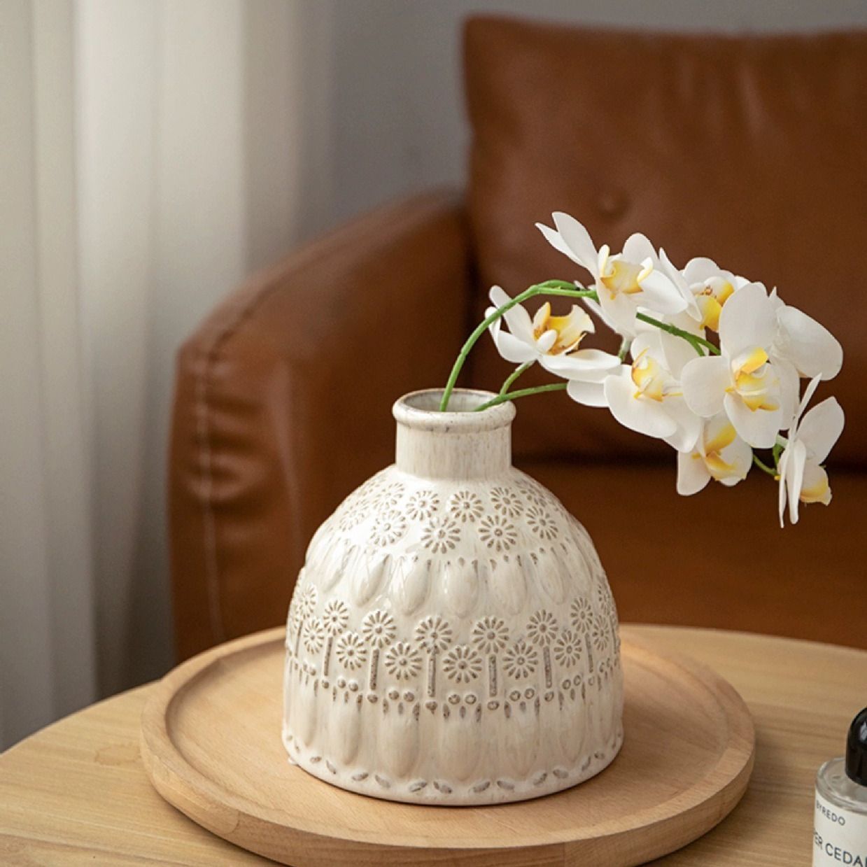 花瓶 手作りの不規則な形の陶器の花瓶 室内装飾 フラワーアレンジメント 玄関 ダイニングルーム 楽天市場 花瓶 花びん 古典 球体 ビンテージ調シンプル花器 おしゃれ花器 陶器花器 復古 エレガント セラミック花器 フラワーアレンジメント用花器 生花用花器 インテリア