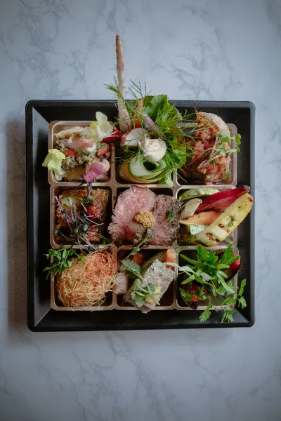 フードデリバリー「ごちクル」、水だけあれば いつでもどこでもオードブル料理をしっかり温められる新・宅配オードブル「ほくほくプレート」取扱い開始！スターフェスティバル株式会社のプレスリリース