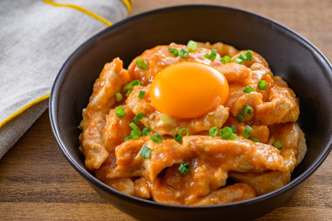 旨辛の生ハムユッケtomokiが投稿したフォトブックLemon8