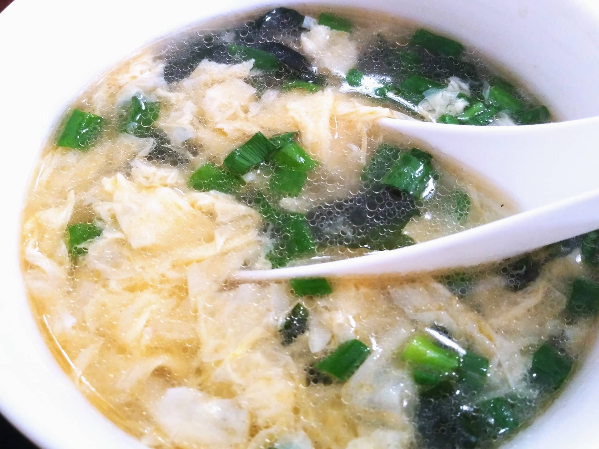 akkochanpe こんにちは😊 今日は休日 今日の おうちランチうまかっちゃんニンニク増々明太高菜メンマ トッピング暑い🔥今日の四国高松は35℃ 秋はいつ来るんでしょう？おうちご飯punonpenbien 2時間前▽ @punonpenbien ではお手軽・美味しいおうちご飯をご