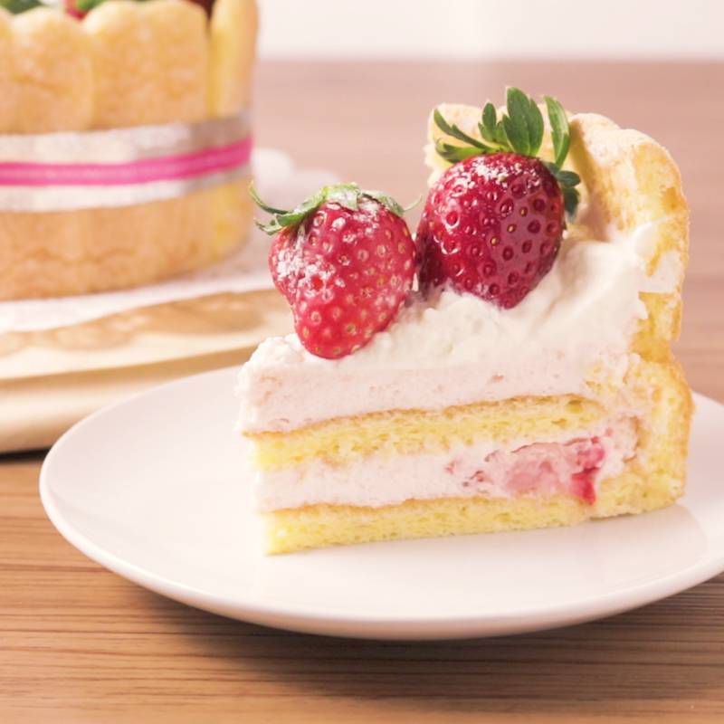 手作りケーキのデコレーション生クリームの泡立て・ナッペ・絞りのコツ