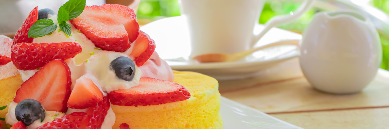 ショートケーキがレンチン4分で作れた！ かわいいケーキやお菓子が失敗なしで簡単にできるレシピダ・ヴィンチWeb