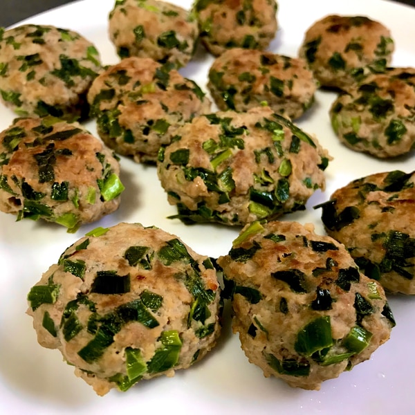 豚ミンチ肉のつくね 人気レシピ18選！色々な味付けをご紹介♪の人気レシピ・作り方デリッシュキッチン