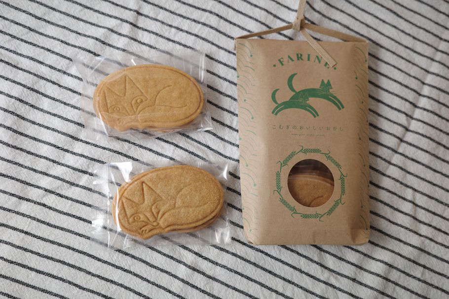 こむぎのおいしいおかし 空缶 きつねのおやこ缶 - メルカリ